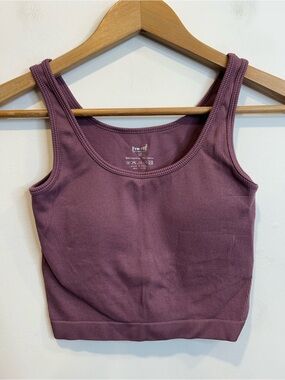 Pro Fit Seamless Ribbed Crop Tank Top No Bra Purple